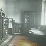 Wnętrze budynku Zakładu Medycyny Sądowej; 1945-1981; fotografia; MHM WUM/1222