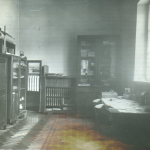 Wnętrze budynku Zakładu Medycyny Sądowej; 1945-1981; fotografia; MHM WUM/1222